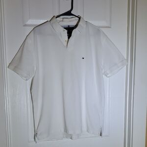 Tommy Hilfiger White Polo Shirt Classic Design